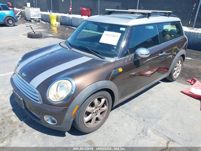 2009 MINI COOPER CLUBMAN WMWML33549TN69265 Photo 1