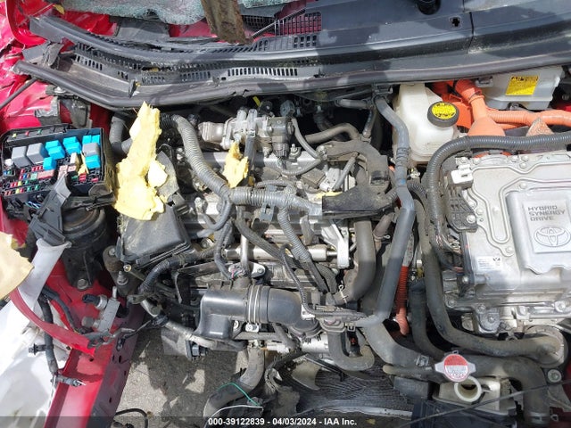 Toyota Prius C Three 2016 JTDKDTB36G1128737 Image 10