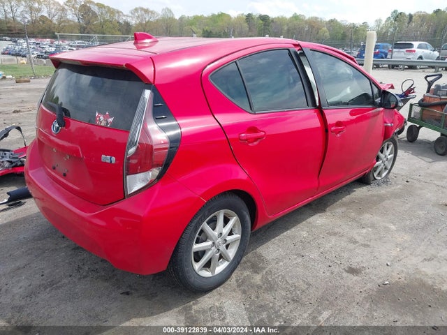 Toyota Prius C Three 2016 JTDKDTB36G1128737 Image 4