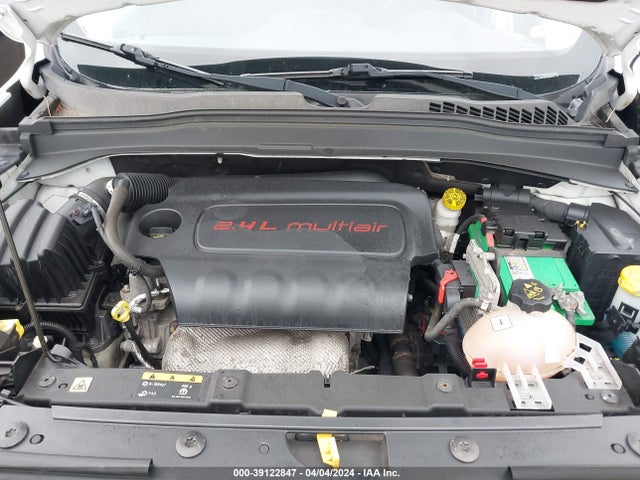 Jeep Renegade Latitude 2016 ZACCJABT6GPC54713 Image 10