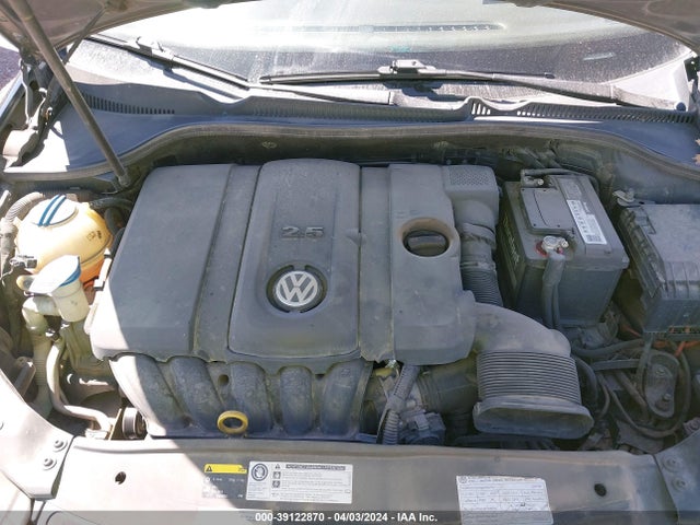 WVWDB7AJ2EW003174 Volkswagen Golf 2.5l