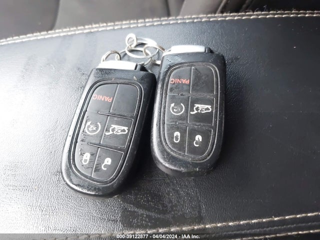Jeep Cherokee Latitude 2015 1C4PJMCB0FW635385 Image 11