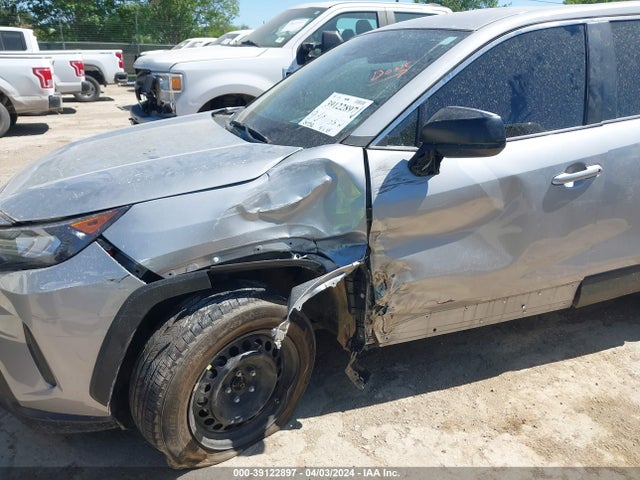 Toyota RAV4 LE 2022 2T3H1RFV0NW199545 Image 6