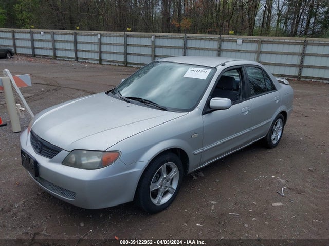 39122952 :رقم المزاد ، JM1BJ225X30106776 vin ، 2003 Mazda Protege Dx/es/lx مزاد بيع