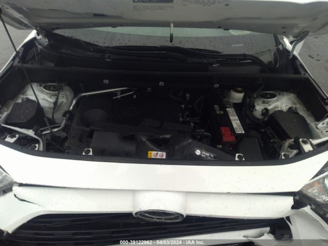 2T3A1RFV5KW044504 Toyota Rav4 Xle Premium