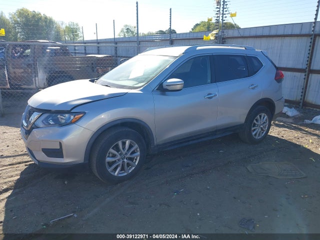 Nissan ROGUE SV 2018 JN8AT2MV0JW302338 Image 2