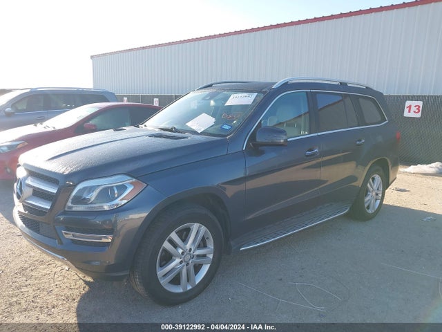 4JGDF6EE1FA568232 Mercedes-Benz 2015