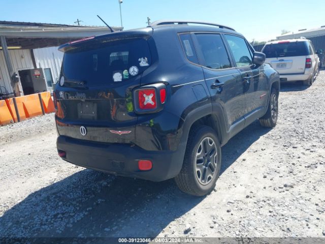 ZACCJBCT4FPC25617 Jeep Renegade Trailhawk