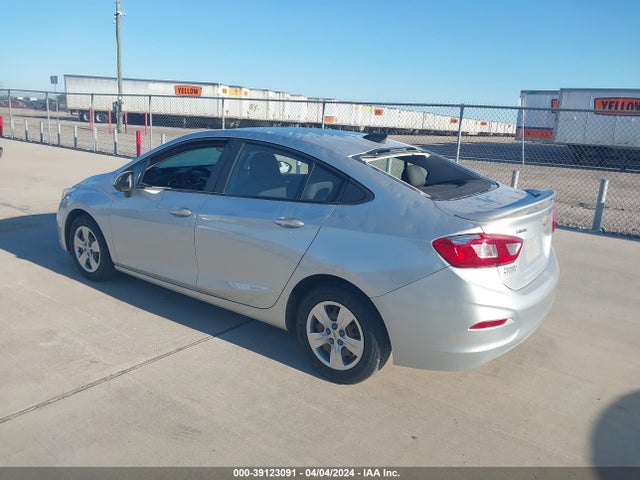 Chevrolet Cruze Ls Auto 2018 1G1BC5SM2J7143384 Image 3