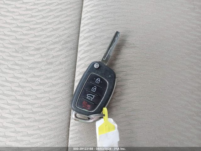 5XYZT3LB1HG451280 Hyundai Santa Fe Sport 2.4l