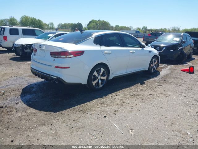 5XXGT4L38KG364607 KIA Optima S