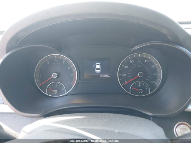 5XXGT4L38KG364607 KIA Optima S
