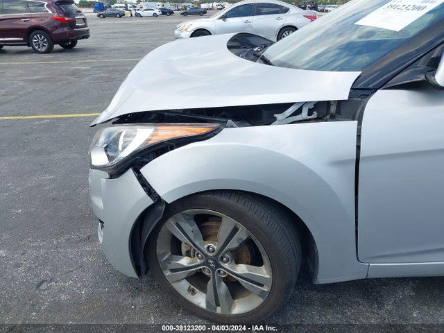 Hyundai Veloster 2016 KMHTC6AD3GU266328 Image 12