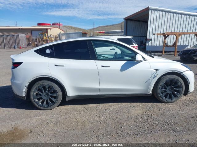 7SAYGDEE0NF535710 Tesla Model Y Long Range Dual Motor All-wheel Drive