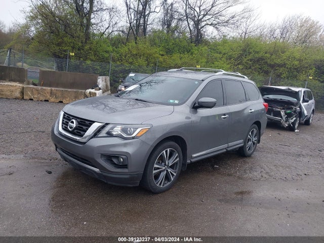 Nissan Pathfinder Platinum 2018 5N1DR2MM4JC624850 Image 2