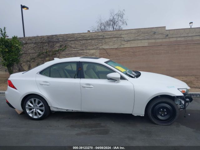 JTHBA1D2XG5035275 Lexus IS 200T