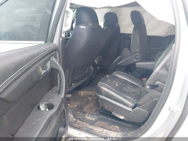Chevrolet Traverse 2lt 2016 1GNKVHKD9GJ203537 Image 8