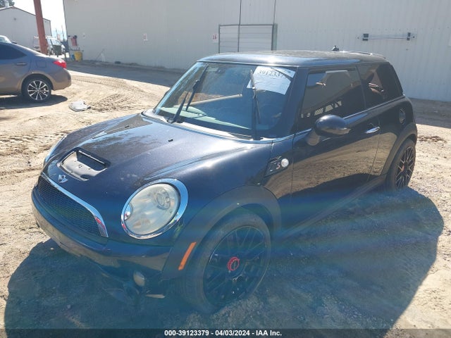 2009 MINI COOPER S WMWMF73509TT96830 Photo 1