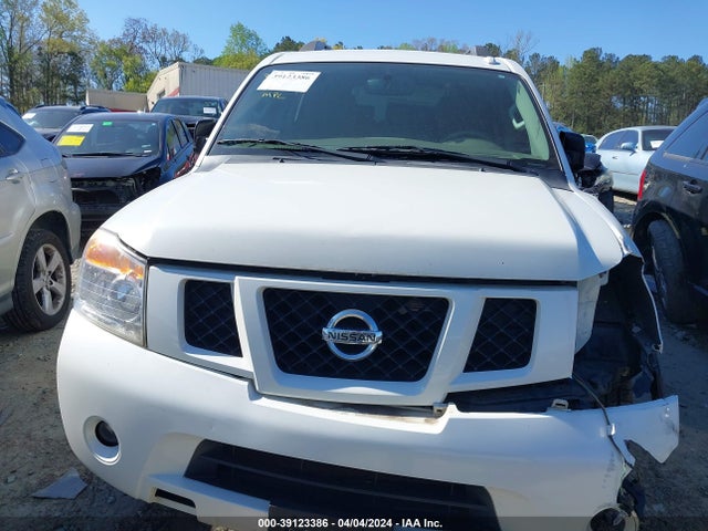 Nissan ARMADA SV 2014 5N1AA0ND7EN608634 Image 12