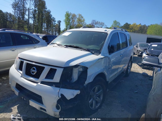 Nissan ARMADA SV 2014 5N1AA0ND7EN608634 Image 2