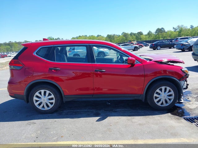 Nissan ROGUE S 2017 JN8AT2MT2HW402269 Image 14