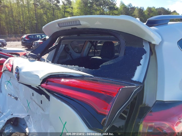 Toyota Rav4 Limited 2018 2T3DFREV2JW735892 Image 22