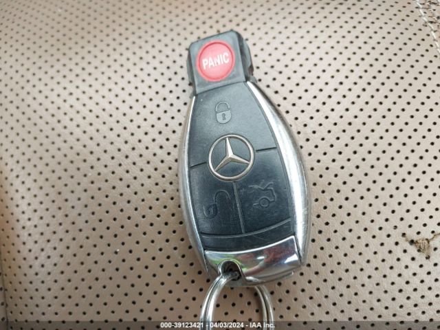 2009 MERCEDES-BENZ S 550 WDDNG86X29A273071 Photo 10