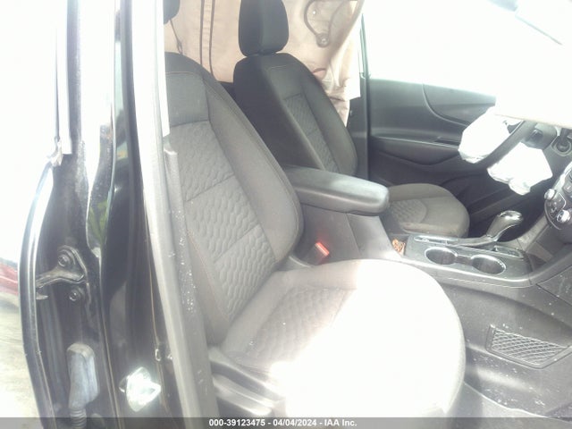 Chevrolet EQUINOX LT 2018 2GNAXSEV8J6249906 Image 5