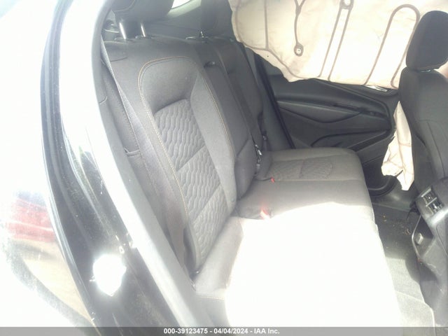 Chevrolet EQUINOX LT 2018 2GNAXSEV8J6249906 Image 8