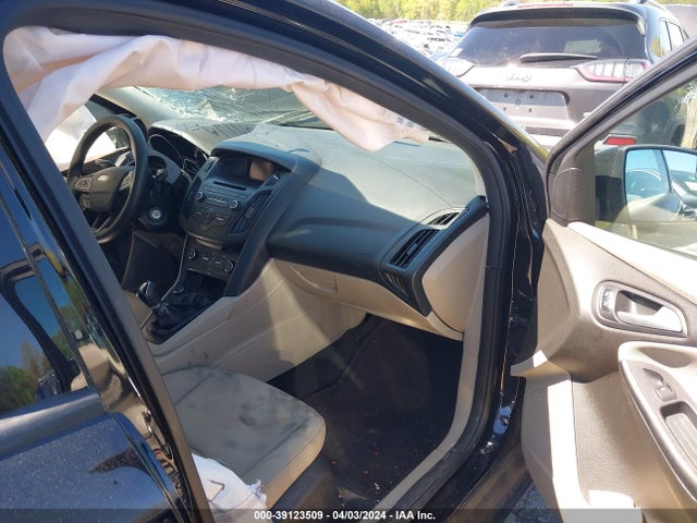 Ford FOCUS SE 2016 1FADP3K24GL228837 Image 5