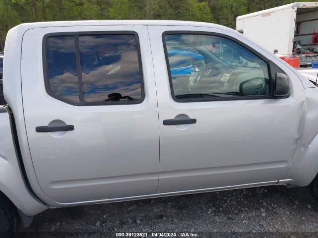 1N6AD0ERXKN715743 Nissan Frontier Sv