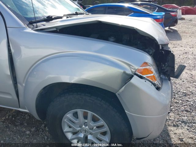 1N6AD0ERXKN715743 Nissan Frontier Sv