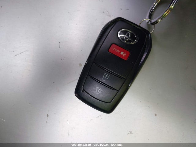 Toyota Corolla Cross Le 2022 7MUBAAAG6NV023381 Image 11