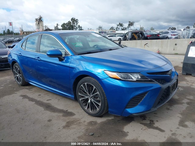2018 4T1B11HK5JU092813 main image