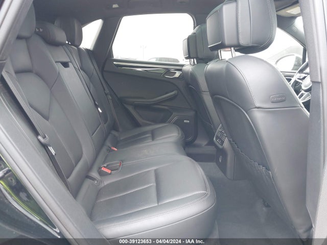 2019 PORSCHE MACAN WP1AB2A52KLB34352 Photo 7