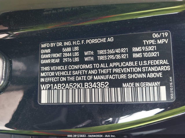 2019 PORSCHE MACAN WP1AB2A52KLB34352 Photo 8