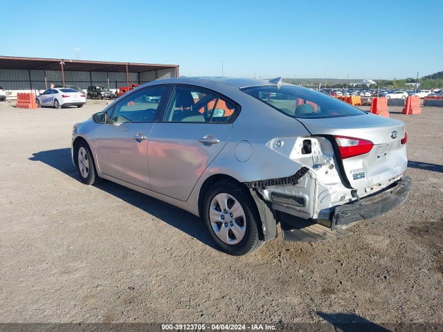 KIA FORTE LX 2016 KNAFK4A67G5521631 Image 3