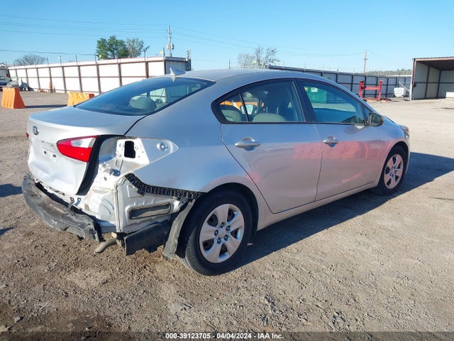 KIA FORTE LX 2016 KNAFK4A67G5521631 Image 4