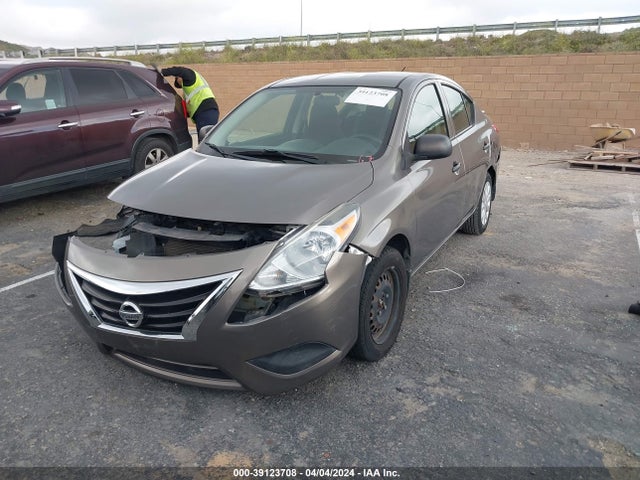 Nissan Versa 1.6 S+ 2015 3N1CN7AP7FL892541 Image 2