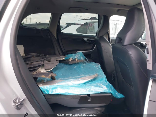 Volvo Xc60 T5/t5 Premier 2015 YV4612RK8F2684345 Image 8