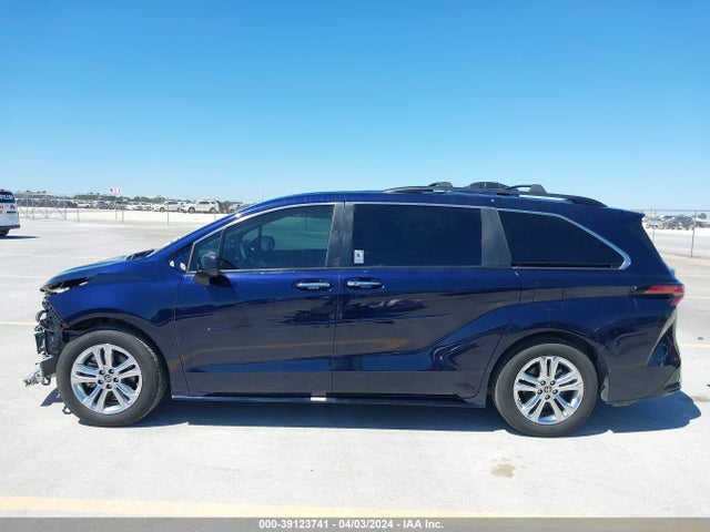 Toyota Sienna Xse 2022 5TDDSKFC6NS045358 Image 15
