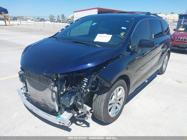 Toyota Sienna Xse 2022 5TDDSKFC6NS045358 Image 2