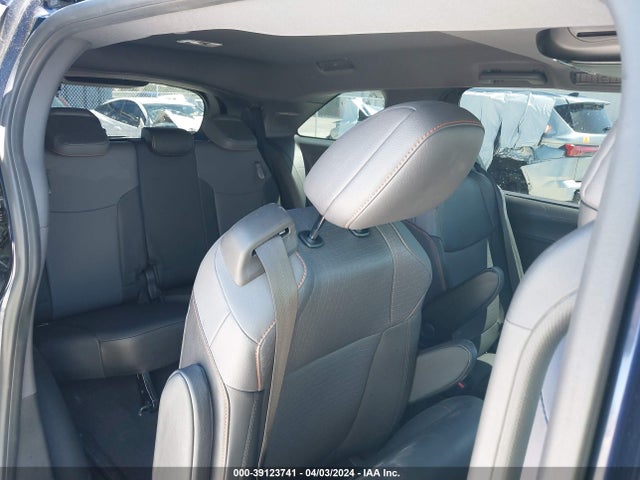 Toyota Sienna Xse 2022 5TDDSKFC6NS045358 Image 8
