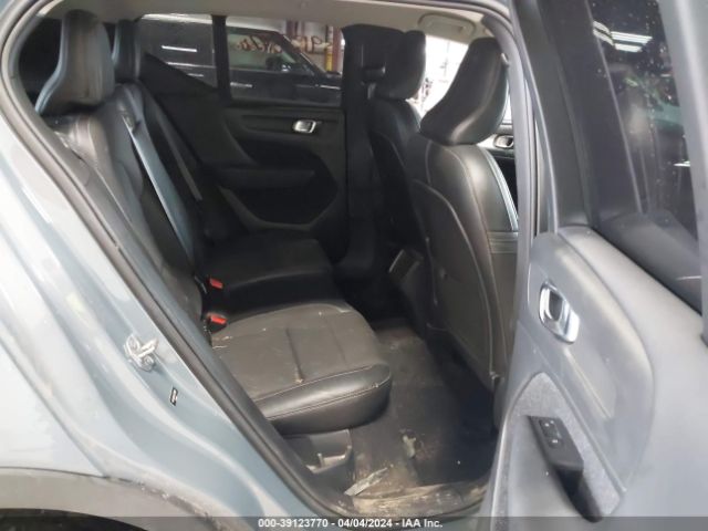 YV4162UK1L2331959 Volvo Xc40 T5 Momentum