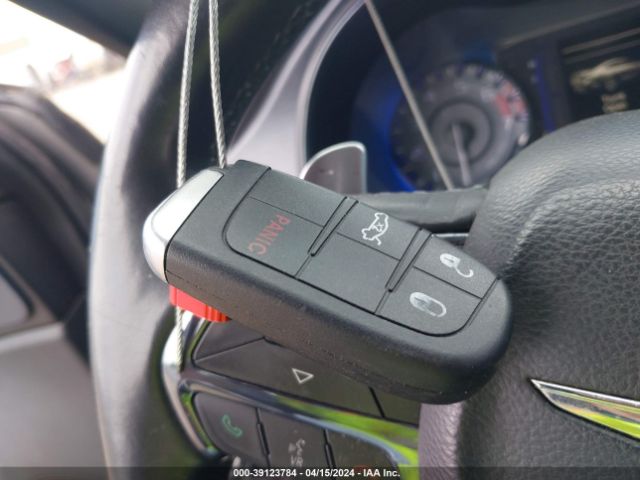 1C3CCCBB8FN578657 Chrysler 200 S