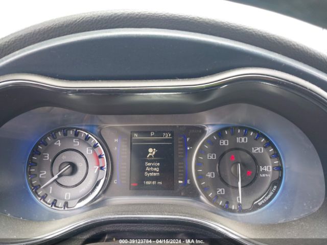 1C3CCCBB8FN578657 Chrysler 200 S