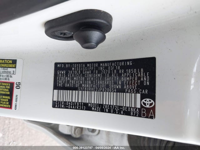 Toyota COROLLA LE 2018 5YFBURHE2JP820654 Image 9