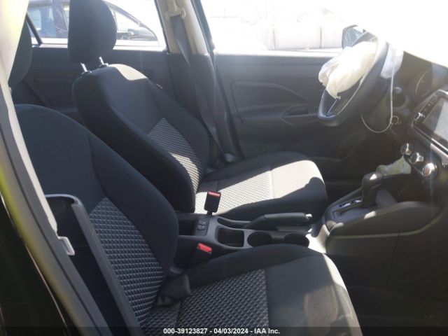 3N1CN8DV0RL841077 Nissan Versa 1.6 S