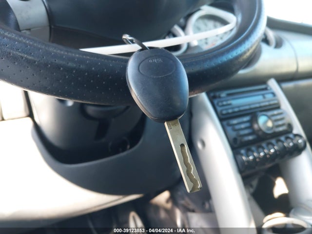 2003 MINI COOPER S WMWRE33443TD72744 Photo 10