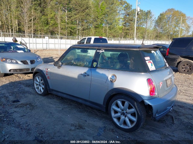 2003 MINI COOPER S WMWRE33443TD72744 Photo 2